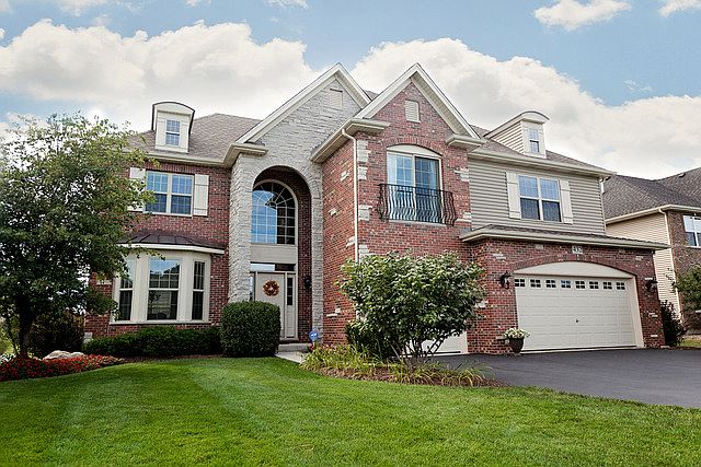 1st image of 432 Bennett Dr