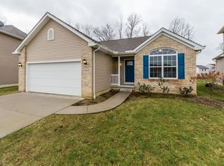 3884 Parkside Cir W, Lorain, OH 44053