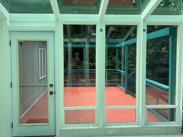 131 Sherwood Rd — Photo 14