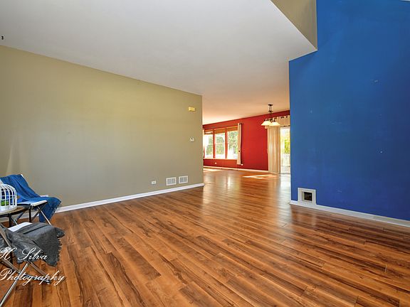3rd image of 3037 Shenandoah Dr