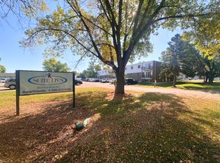 10th St., Willmar, MN 56201