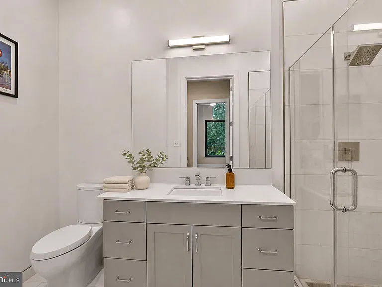 801 N Fairfax St #137 — Photo 10