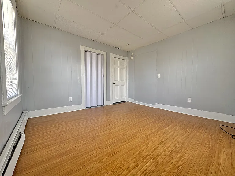 69 Lincoln St #14 — Photo 2