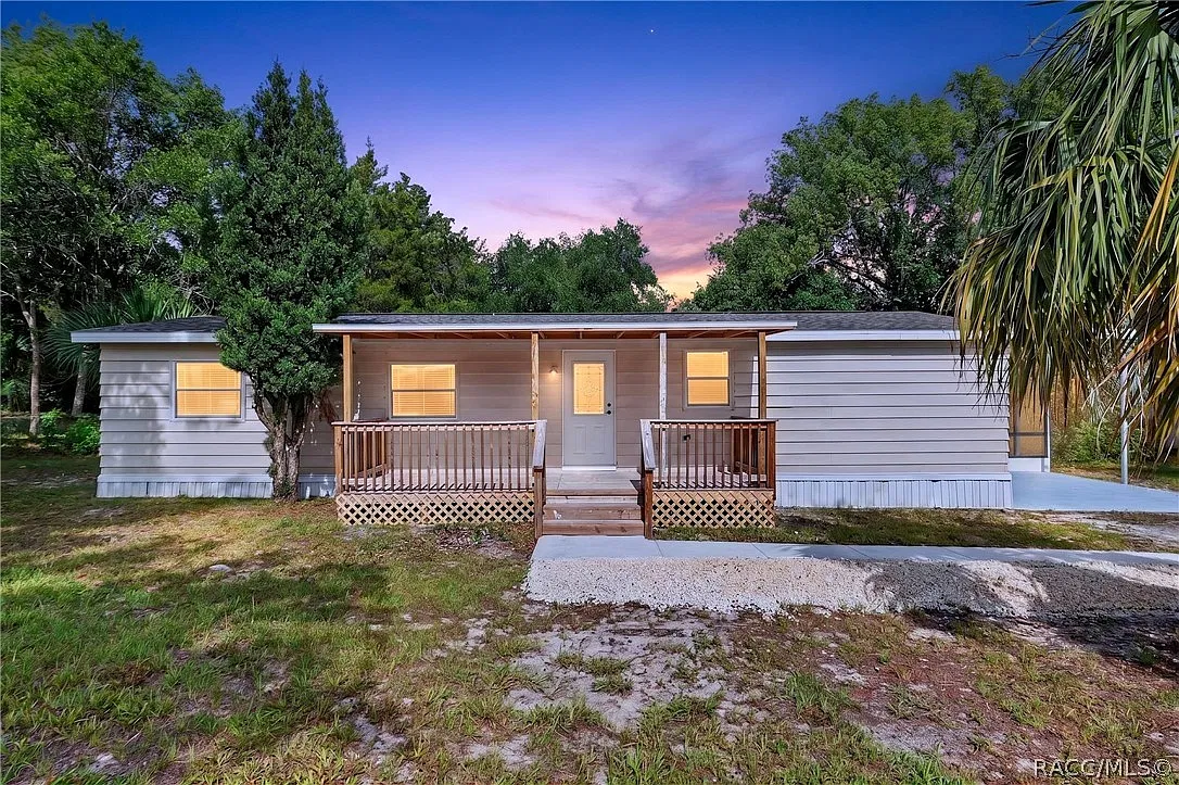 4 bed, 2.0 bath, 1473 sqft, $1,850 — Photo 3