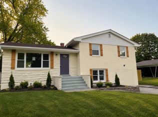 621 E 52nd Ave, Gary, IN 46410