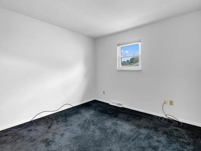 1602 Amblewood Dr #5 — Photo 9