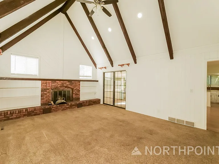 15045 Switzer Rd — Photo 6