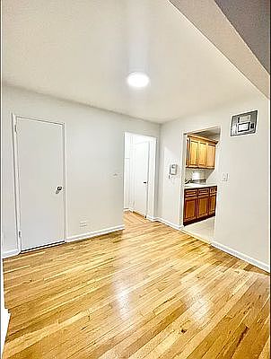 3rd image of 1360 York Ave APT 3P