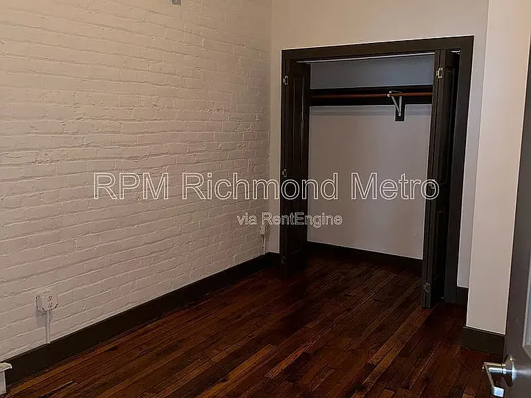 1322 W Broad St — Photo 8