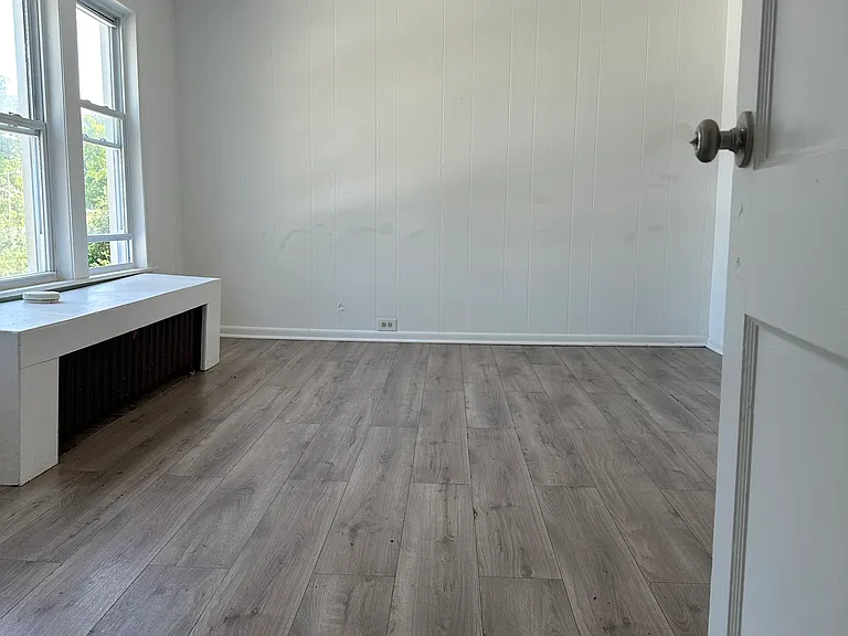239 Ashland Ave #2 — Photo 10