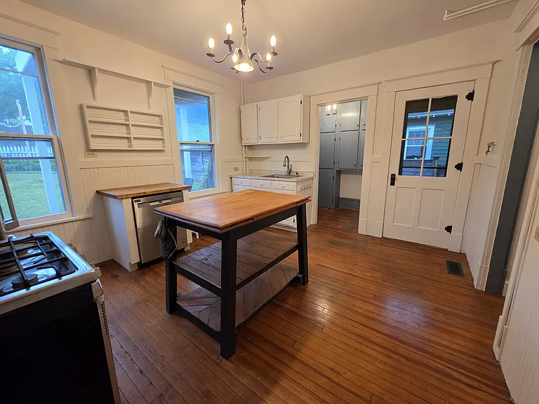 159 Green St — Photo 15