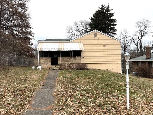 29 Farley St, Washington, PA 15301