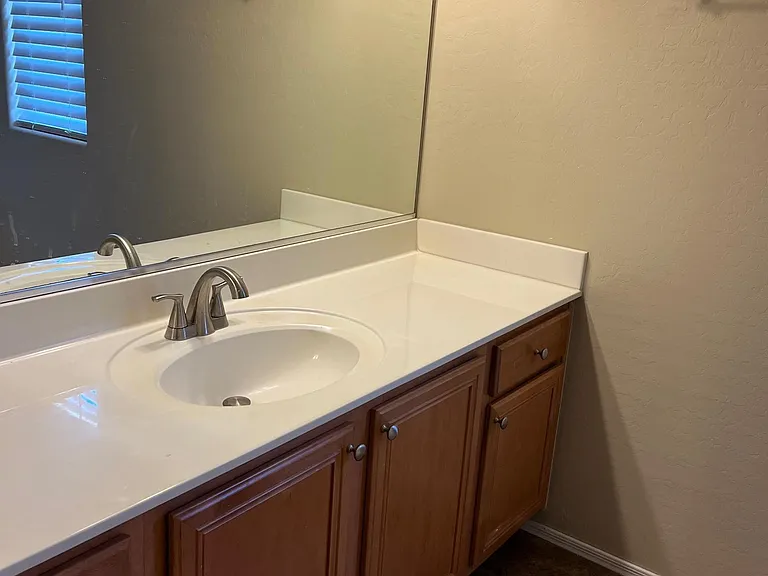 3668 E Parkview Dr — Photo 14