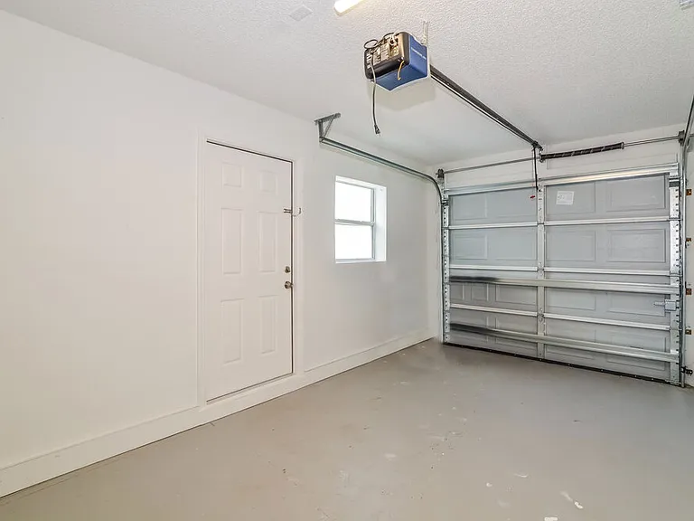 9599 Lupine Ave — Photo 18