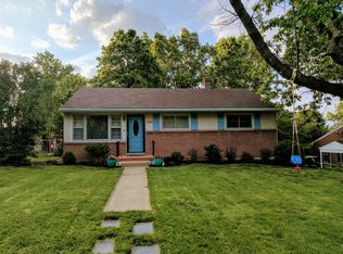 208 Surrey Rd, Staunton, VA 24401