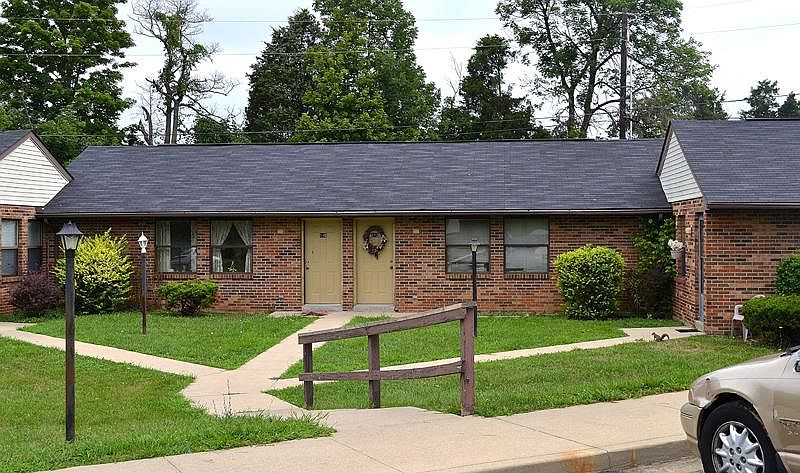 2nd image of 126 Peach Dr