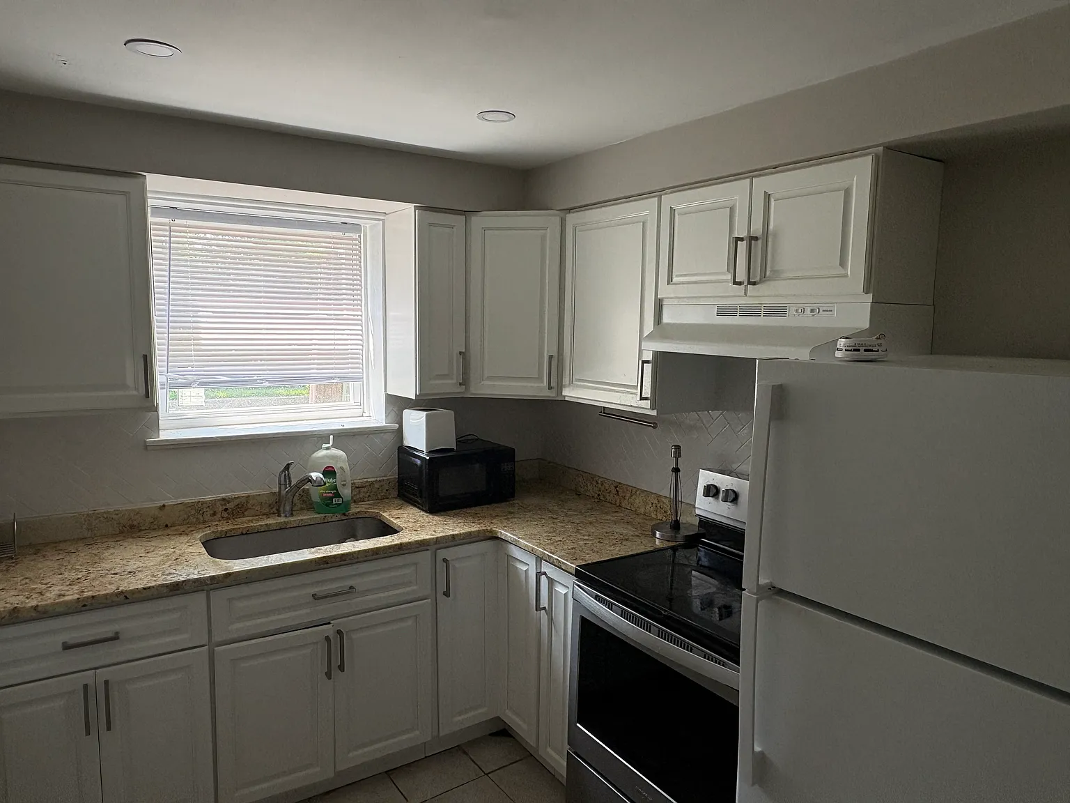 Manatawny Apartments — Photo 1