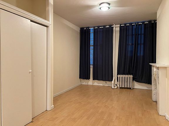 5th image of 69 1st Ave APT D
