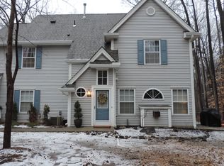 1904 Wendover Dr, Pompton Plains, NJ 07444