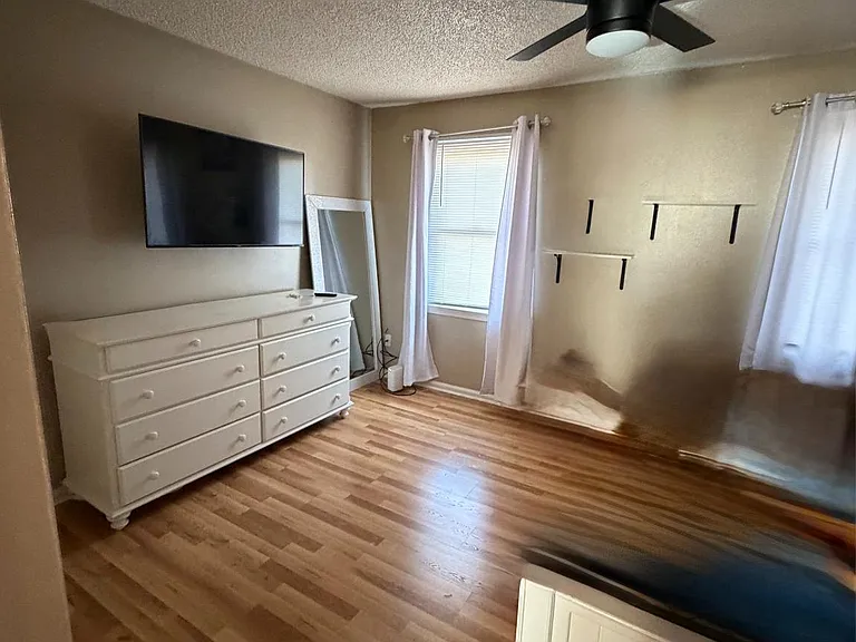 218 Moore Dr — Photo 10