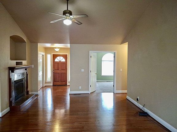 2nd image of 12386 Lakeshore N