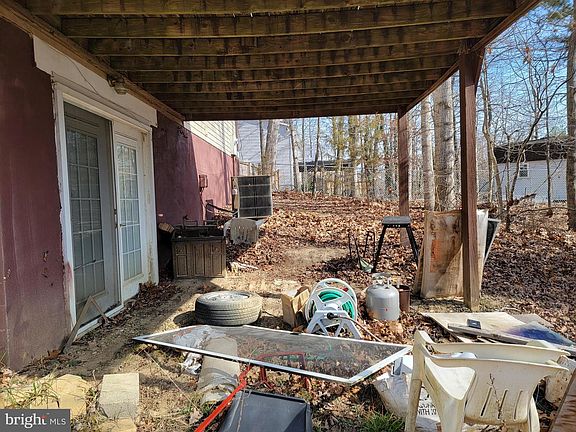 3rd image of 302 Gallimore Dr