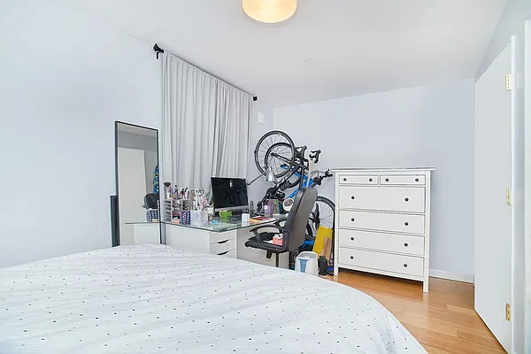 Rented by Keller Williams NYC | media 10
