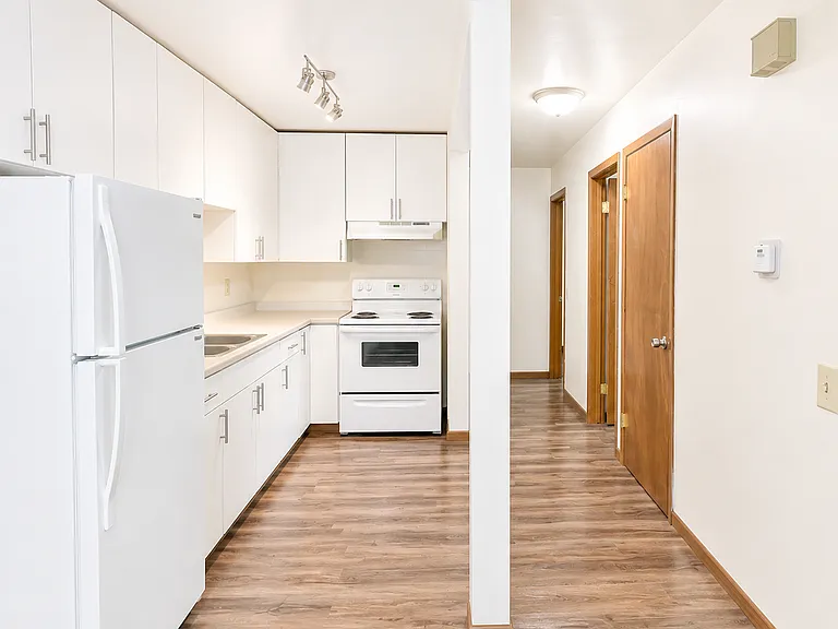 Liberty Valley Apartments — Photo 14