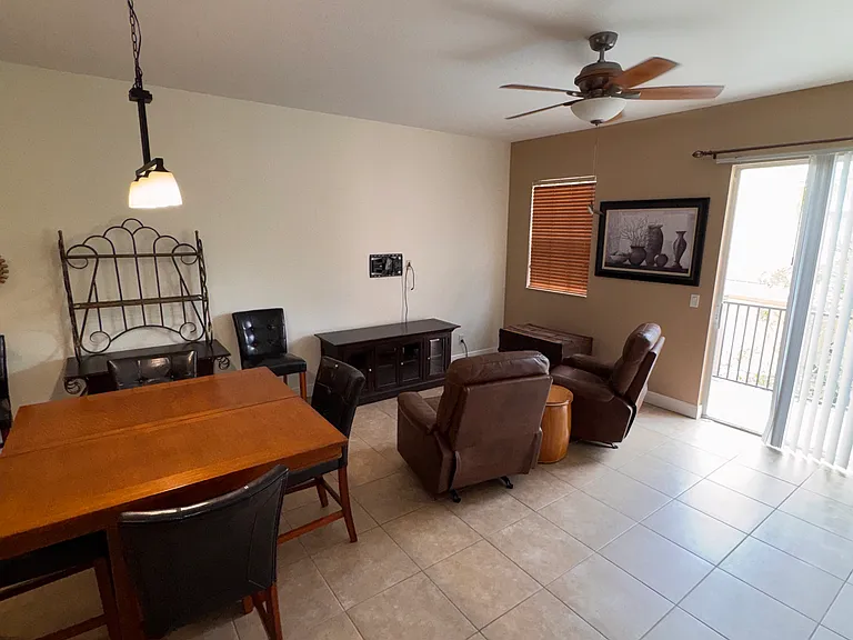 10320 SW Stephanie Way #7-208 — Photo 13