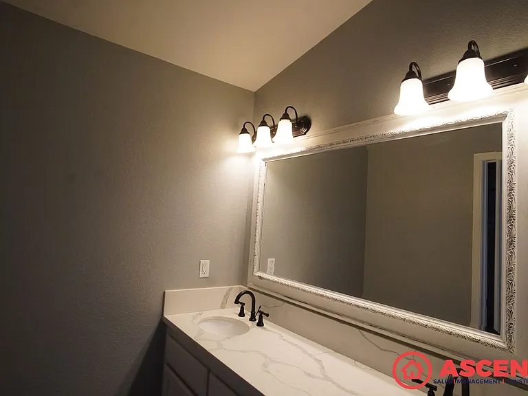 11500 Jimrik Ave — Photo 13