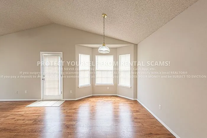 3085 W Woodridge Dr — Photo 7