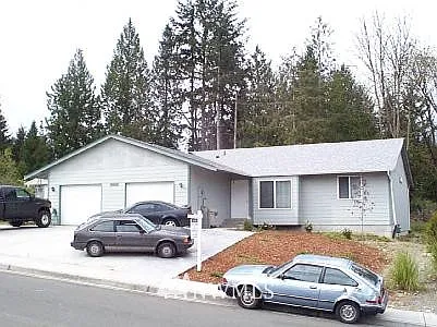 19310 75th Street E photo 1