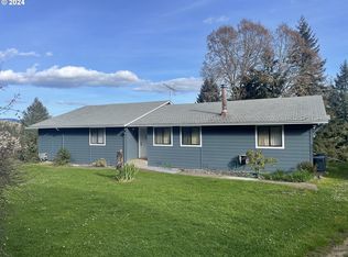 800 Hilltop Dr, Oakland, OR 97462