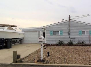 13 W Mohawk Dr, Little Egg Harbor, NJ 08087