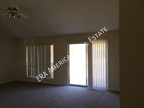 3rd image of 7474 Manatee St