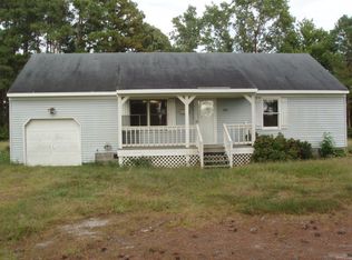 537 NW Backwoods Rd, Moyock, NC 27958