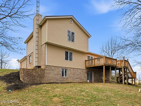 5th image of 180 McDonald Rd