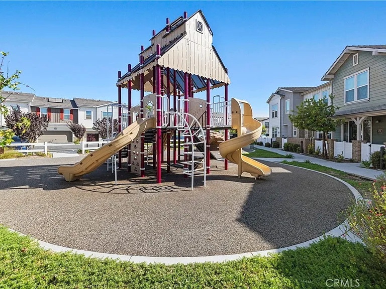 212 Red Brick Dr #3 — Photo 36