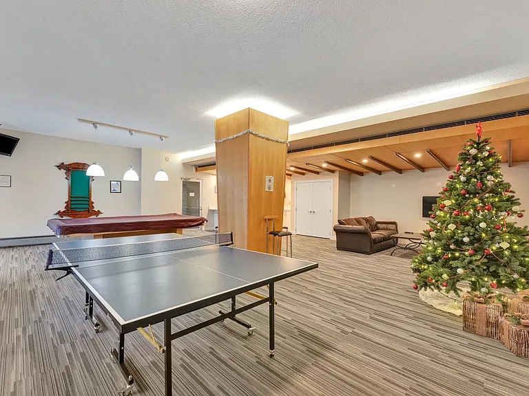4769 Hazel St — Photo 13