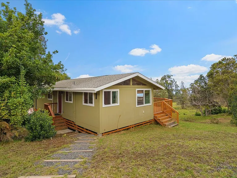 31 Hapapa Rd #B — Photo 6