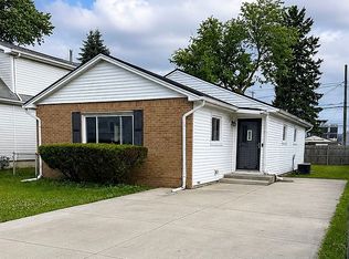 1517 Daytona Dr, Toledo, OH 43612