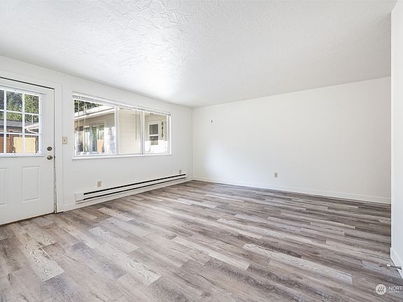 5th image of 6415 6421 151st Street NW