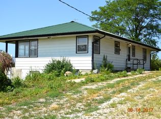 1663 P Rd, Burr, NE 68324