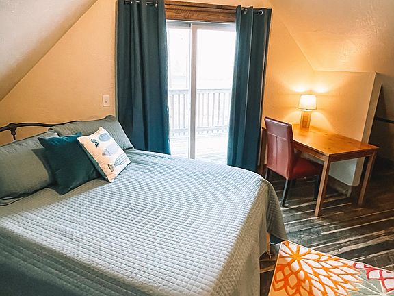 2nd image of 165 Speedway Ave #2