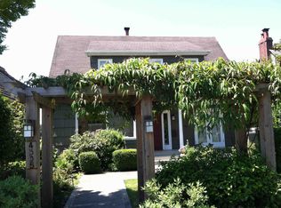4305 43rd Ave NE, Seattle, WA 98105