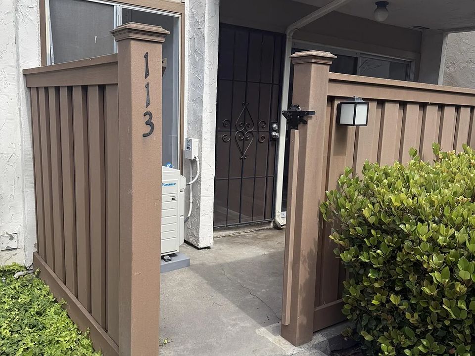 1st image of 3549 Castle Glen Dr Unit 113