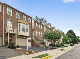4131 Brookgreen Dr, Fairfax, VA 22033