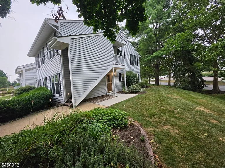 87 Junco Ct — Photo 14