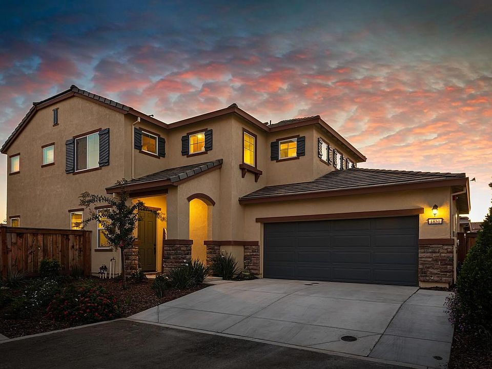 1st image of 1851 Salerno Pl
