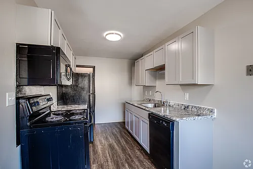 Live at The Oaks of West Saint Paul | Spacious & Comfortable Living Photo 1